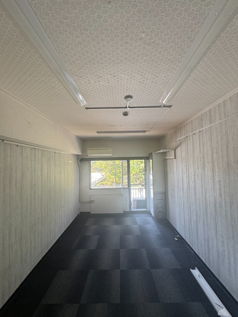 メインルーム Before